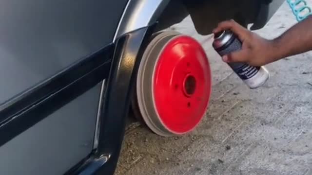 This way, painting is too convenient to repair cars.