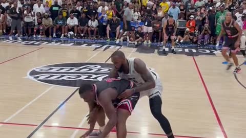 Imagine working a 9-5 then dealing with this type of defense from LeBron #basketball