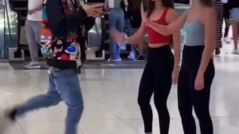 Move and Groove: Fun Dance Session