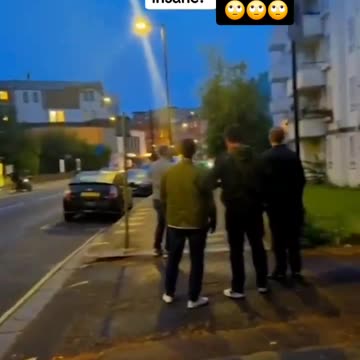 "New normal" scenes in "Modern London".