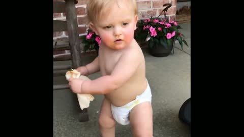 Best videos of funny Twin Babies