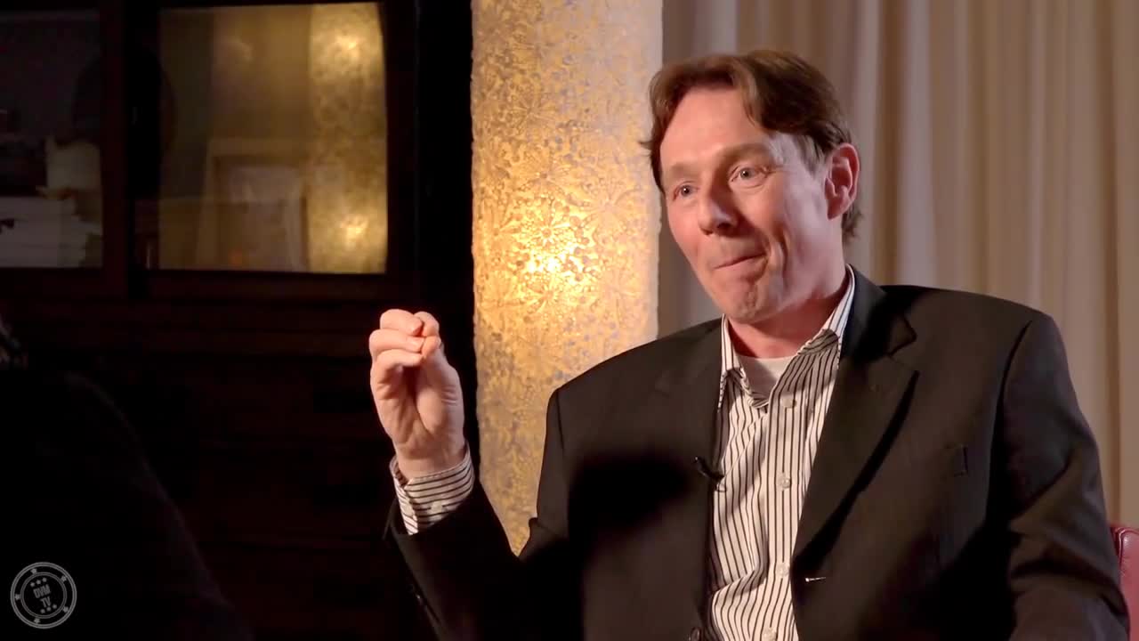 Ex-Banqueiro e Illuminati Ronald Bernard Expõe a Elite Global (legenda-PT) Parte 1