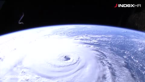 SAD broji sate do udara čudovišnog uragana Florence