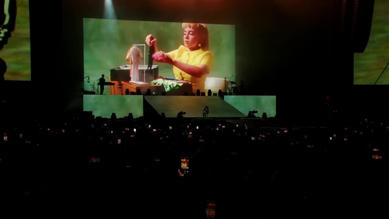 Billie Eilish# - ££££_#### (Live from Lollapalooza Chicago 2023)