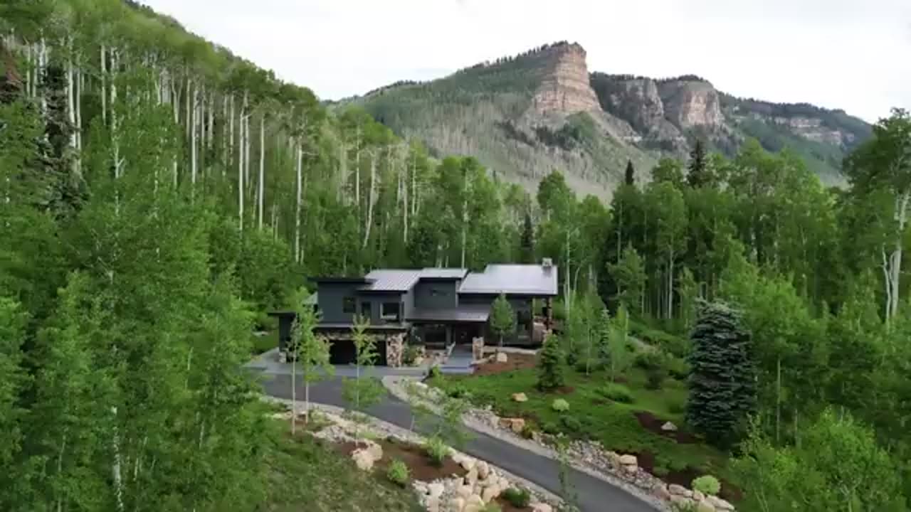 Spectacular Durango Mountain Home