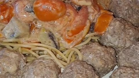 Spaghetti and meatballs