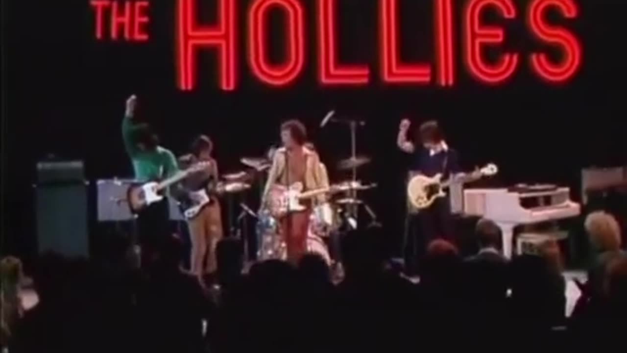 The Hollies ( Live ) ~ Long Cool 😎 Woman 👩 In A Black Dress 👗