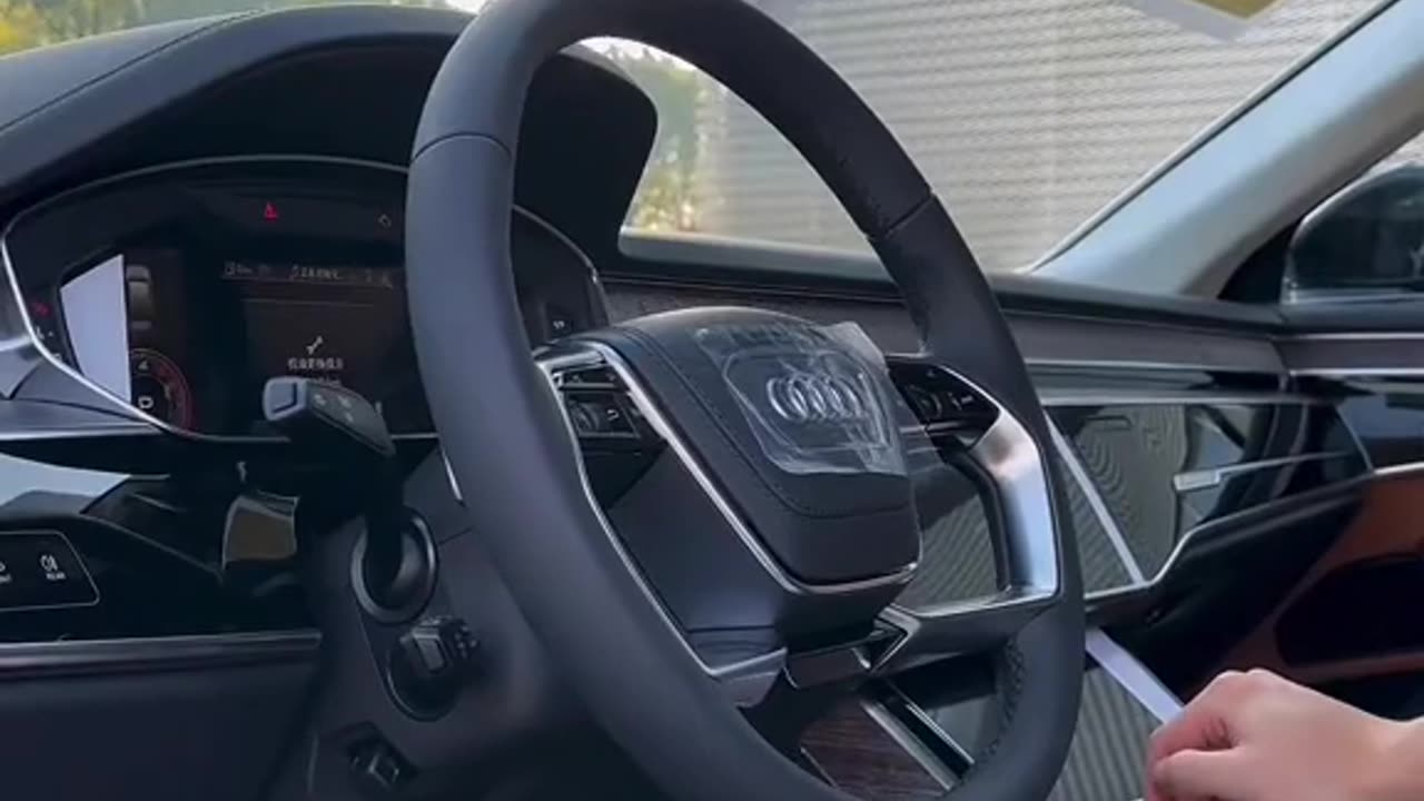 2024 Audi A8L