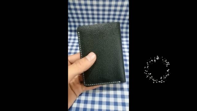 Cash and Card Carry Leather Wallet