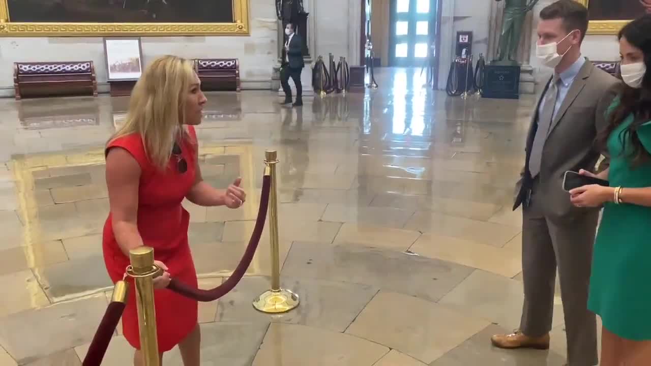 MGT trolling Nancy Pelosi de vil