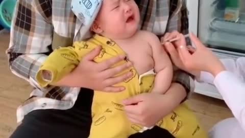 baby in Vaccination