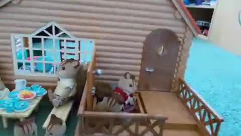 Sylvanian Families_Calico Critters Walnut's Winter Half-term Holiday - Part 4