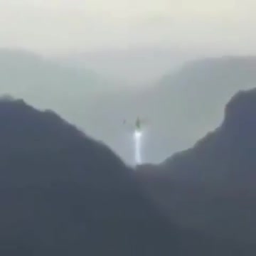 Amazing collision with ufo in Canad