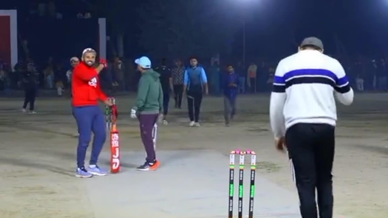 Cricket video