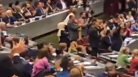 Israeli Ambassador Walks Out as Crowd Chants for Palestinian Freedom in Geneva Meeting