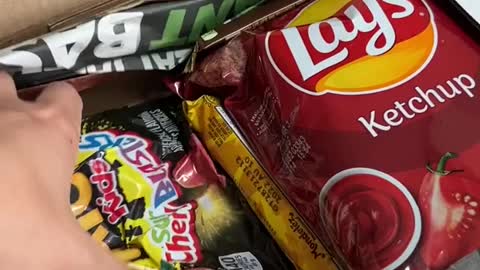 UnboxingCanadianSnacks#candy#snacks.