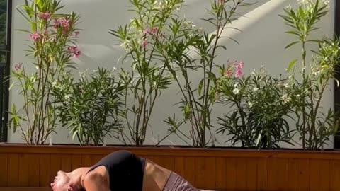 🧘‍♂️ Small Video of Relaxing Yoga: Find Peace and Serenity in Seconds