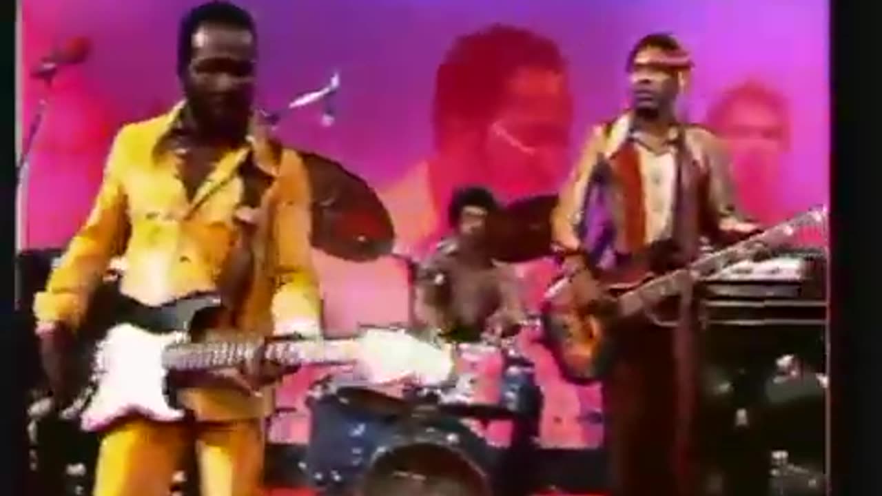 Curtis Mayfield Move On Up 1970 HQ Audio