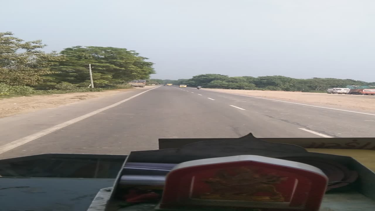 Indian travelling road in full masti India's best country