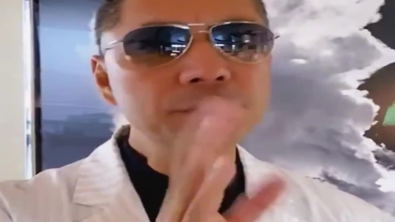 20200717文贵先生直播： #王岐山 一定被制裁，所有家人钱都会被封。跟他有关系的人（ #熊晓鸽、布隆伯格、 #姚庆、田惠宇、田国立、王健及黄夫人、小舅子刘刚、 #刘呈杰、 #孙瑶、 #陈峰