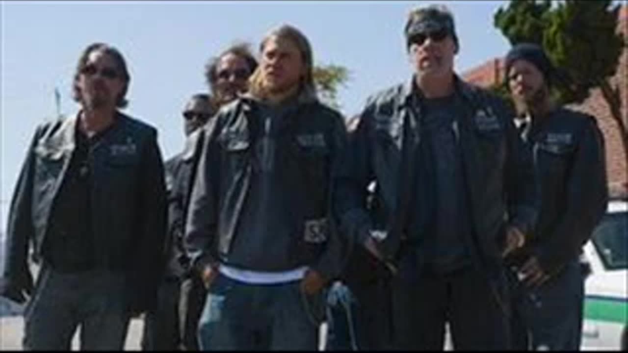 Watch Sons of Anarchy season 3 Episode 3