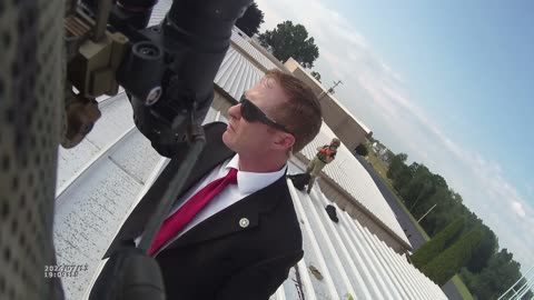 Trump Assassination Attempt Bodycam Footage of Police on Roof by Dead Sniper