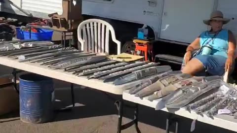 100624 GLENDALE SWAP MEET