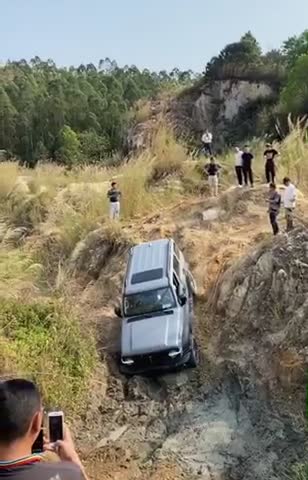 The car nearly fall in down