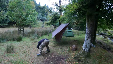Tent and Tarp. Setting up riverside. Dartmoor 2022