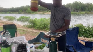 Camping Breakfast: Scrambled eggs