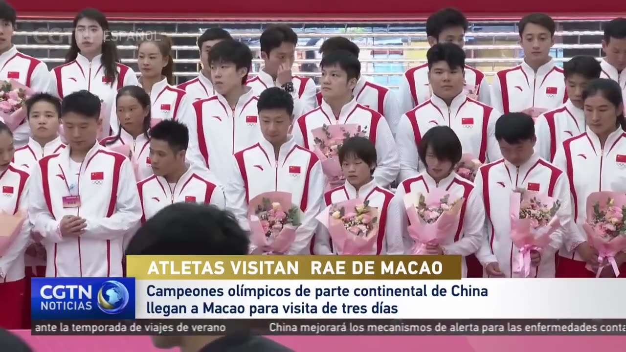 Campeones olímpicos de parte continental de China llegan a Macao para visita de tres días