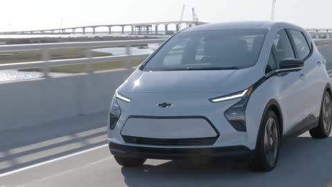 The Surprising Features of the Chevy Bolt: Touchscreen, Power Liftgate, and More