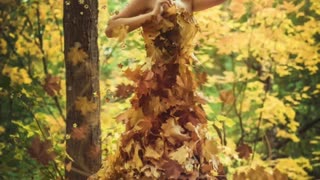 DRESS OF LEAVES