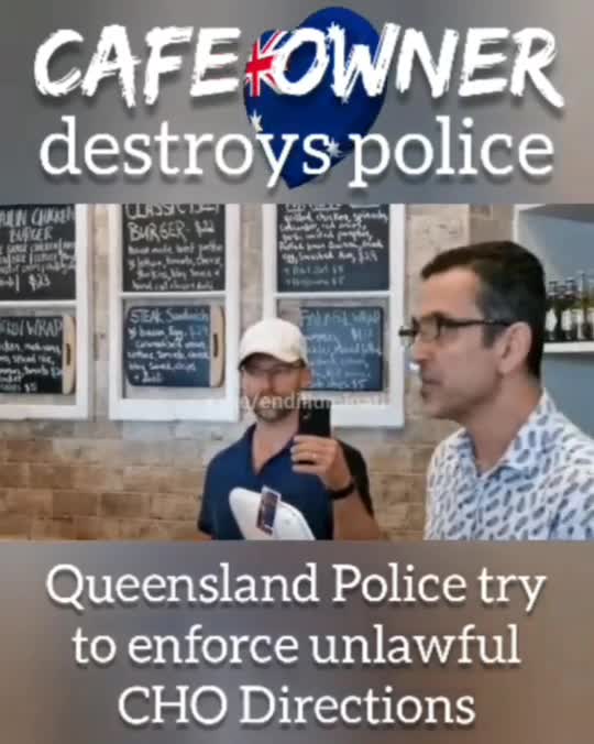 “你們為了生存，以暴力對付我們；但，我們願意以“愛、真理”_回報，讓你們明白”！咖啡館老闆，“融化”了上門來找碴的警察們的心～