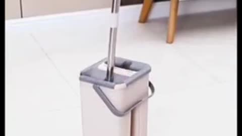 Pembersih rumah dengan alat ini