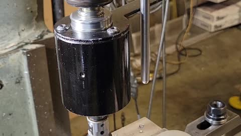 Using the tapping head