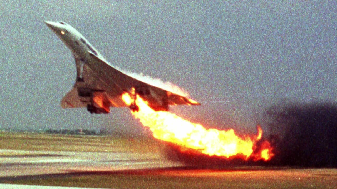 Plane crash CAUGHT ON FILM - Air France 4590