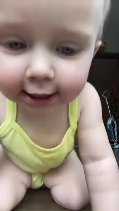 Baby Girl Gives Out Some Seriously Cute Advice