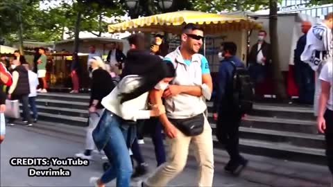 😁😁😁 Bushman funny prank in Germany 😁😁😁