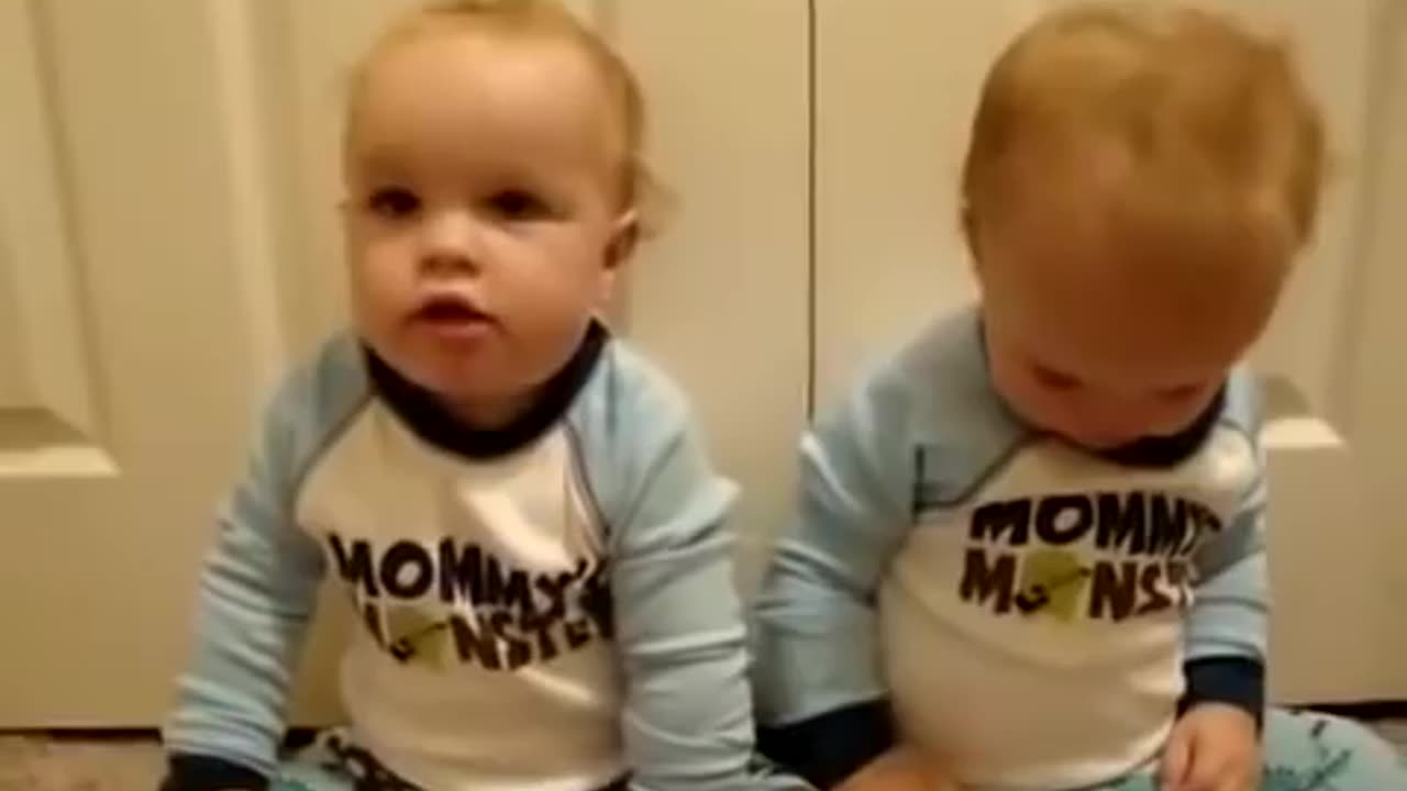 Funny Baby Video - Twin baby boys talking