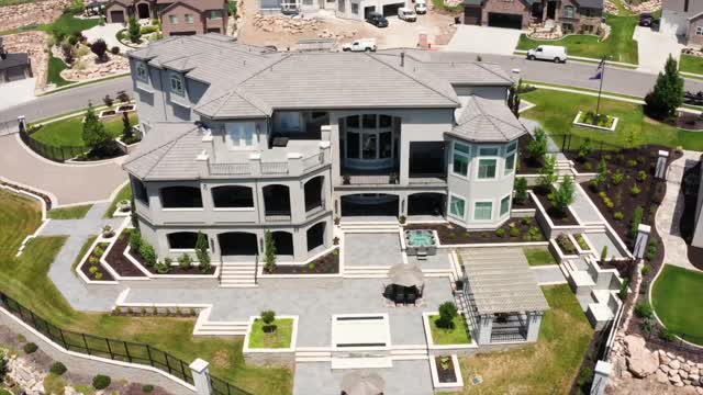 Majestic Custom Home with Mountain Views in Pleasant View Utah