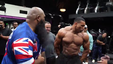 Gah Damn Bodybuilding Youtuber Larry Wheels Gets Knocked Out