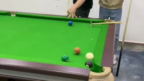 Funny vedio billiards million views p277