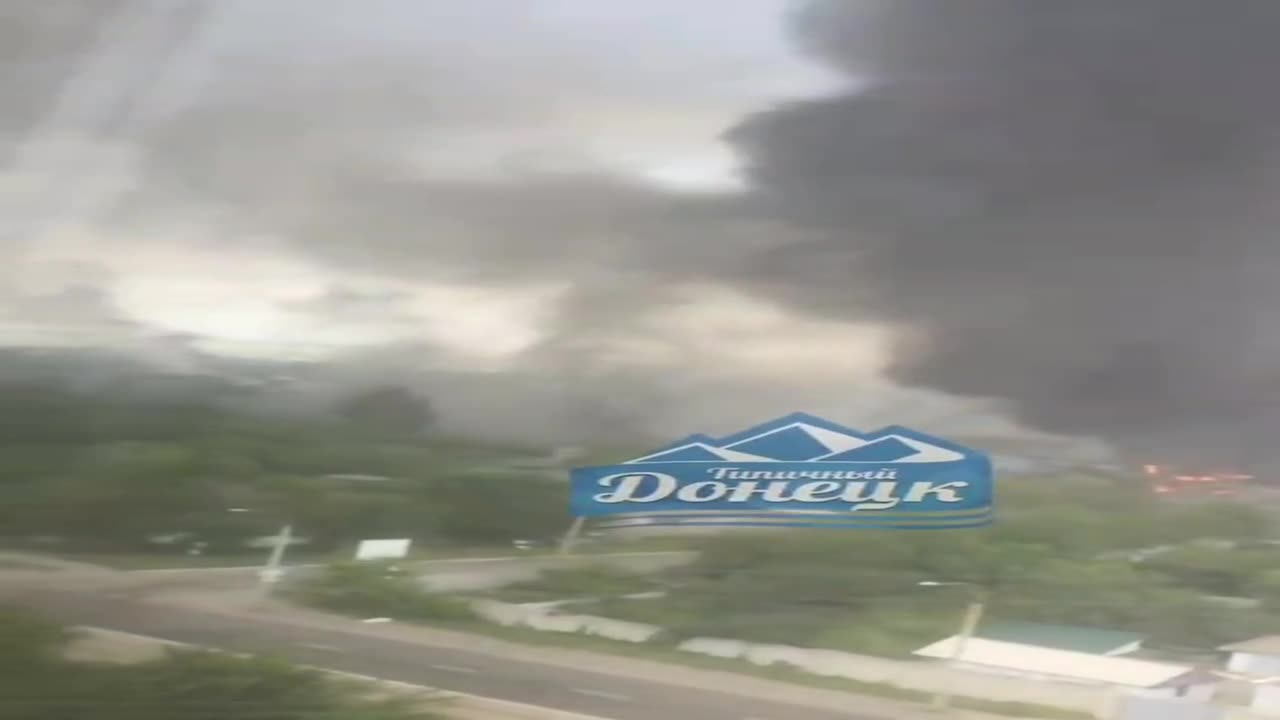Ammunition is still being detonated in Donetsk after the morning bombing of the occupiers' base