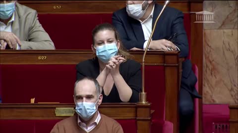 Cette députée dézingue la macronie