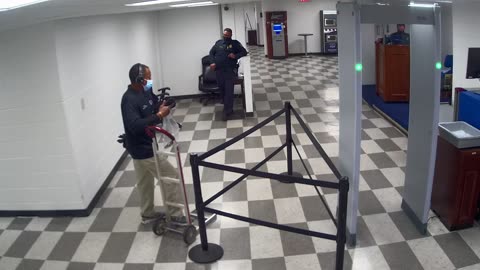 6135RHOBG3G3L8ScreeningArea8_2021-01-06_09h20min01s423ms.mp4