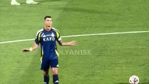 Ronaldo disrespects his teammates by indicating that they're "Asleep".