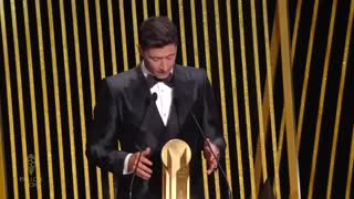 Robert Lewandowski reaction after winning the Gerd trophy Müller