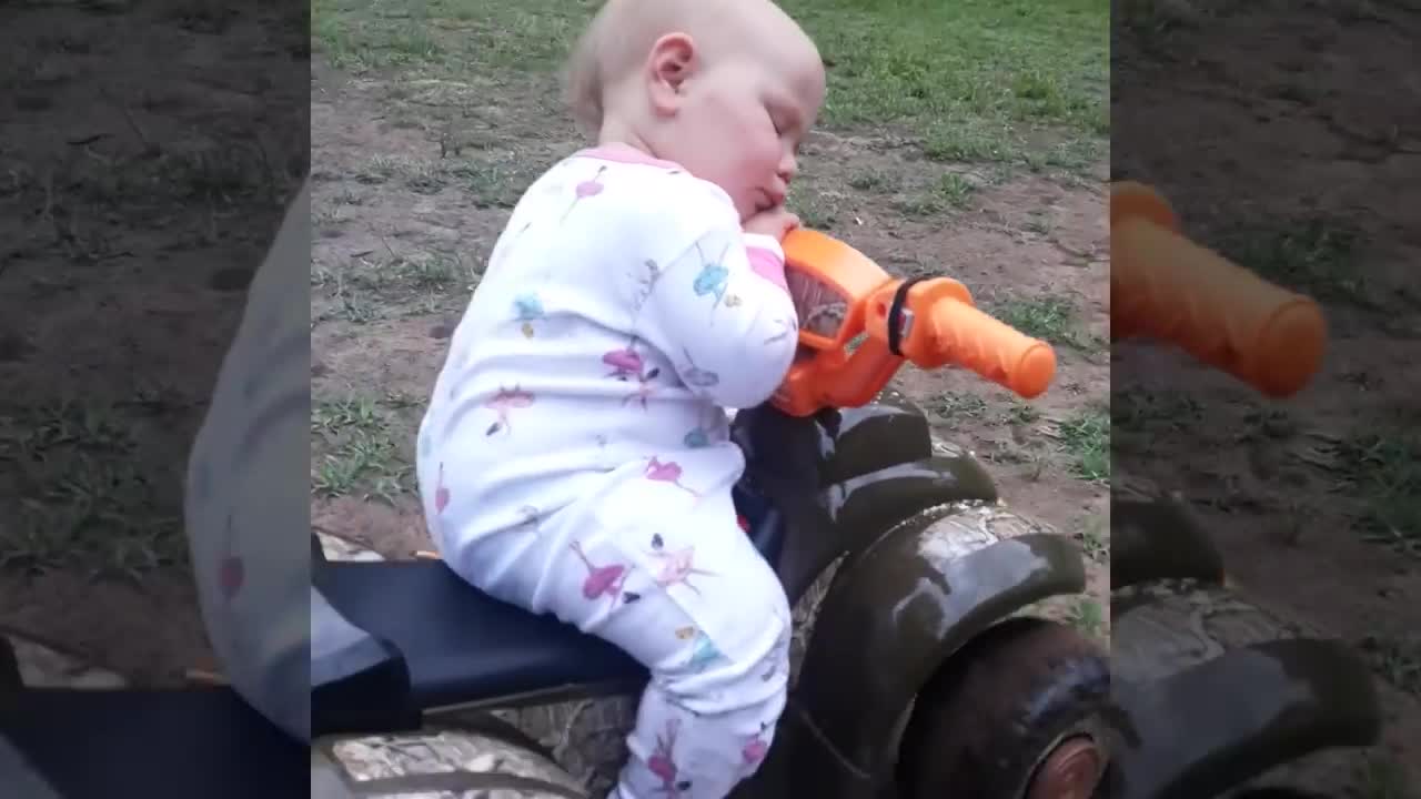 Baby funny video viral