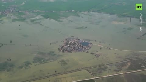 Aerial footage shows scale of disaster caused by Pakistan floods Sept 11